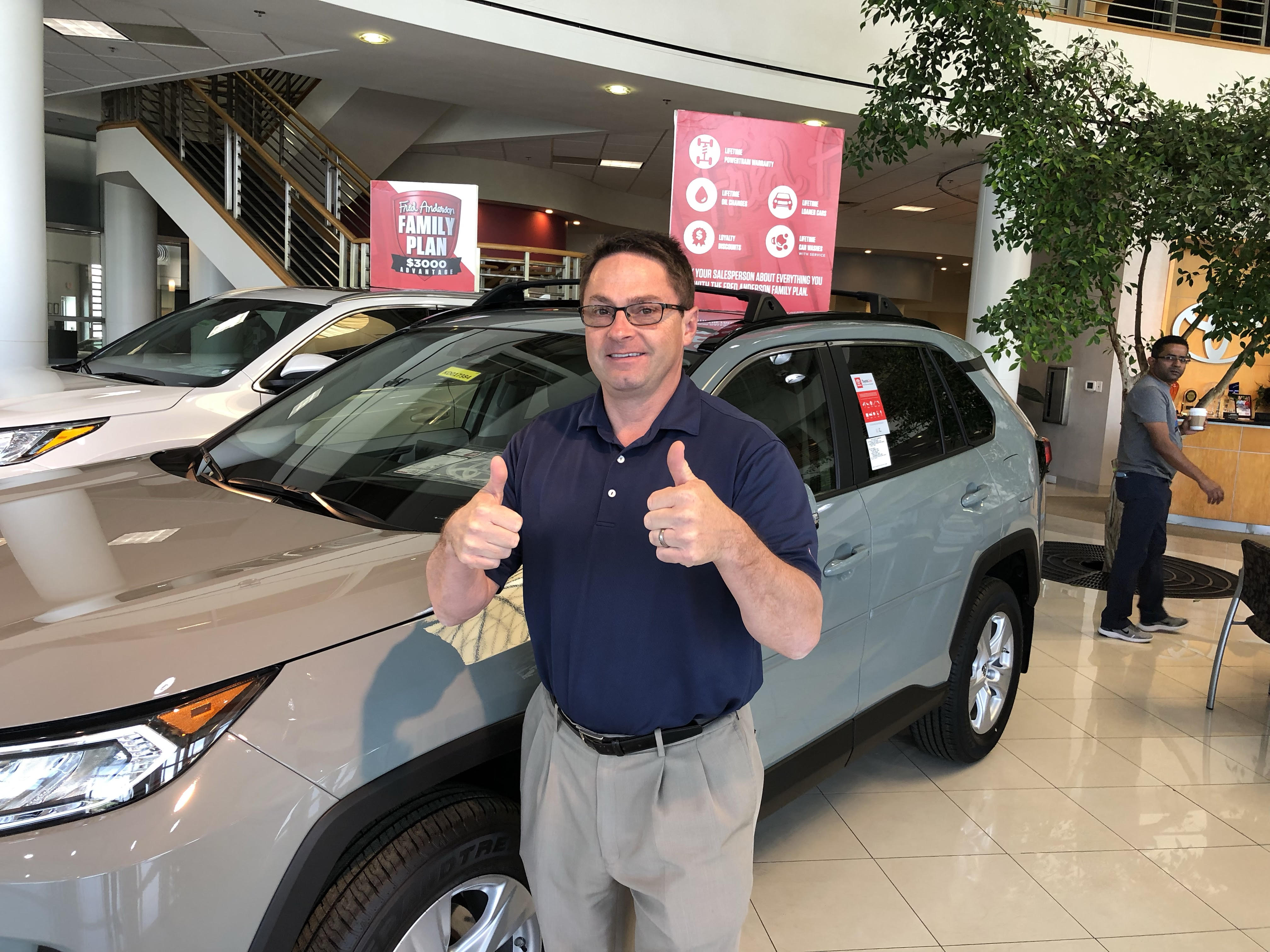 Toyota Jeff giving two thumbs up